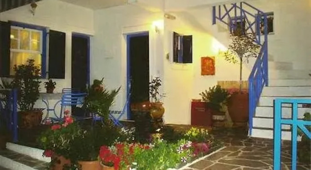 Electra Pension, Rezerwuj Hotel Hotele w Saronic Islands z parkingiem, Parking