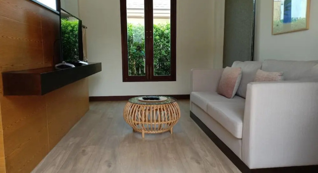 Номер Standard с балконом Triple Tree Beach Resort