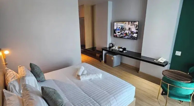 Номер Luxury The Essence HOTEL Chanthaburi