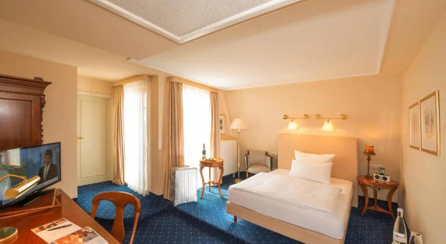 Номер Comfort Hotel Erbprinz - Gourmet & Spa