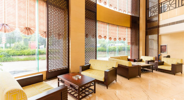 Starway Hotel Xinyang Beili Jiaoqiao, Prenota Hotel Xinyang Henan