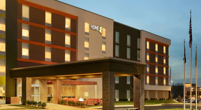 Home2 Suites by Hilton Chantilly Dulles Airport, Book Hotel  