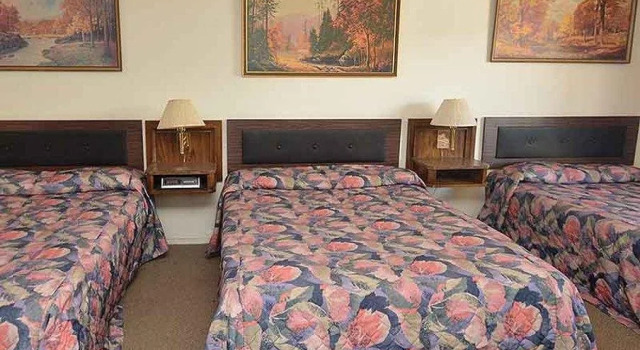 Sportsman Lodge, Buchen Sie Hotel Red Bluff Kalifornien