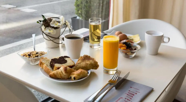 Inter-Hotel Central Parc, Boek Hotel Hotels in Franche-Comte met ontbijt, Ontbijt