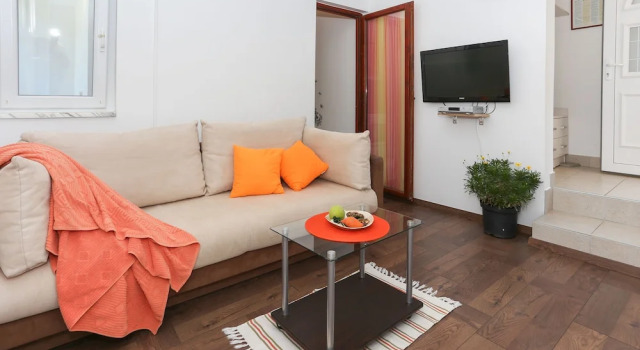 Апартаменты Comfort Brunos Pool House Ciovo