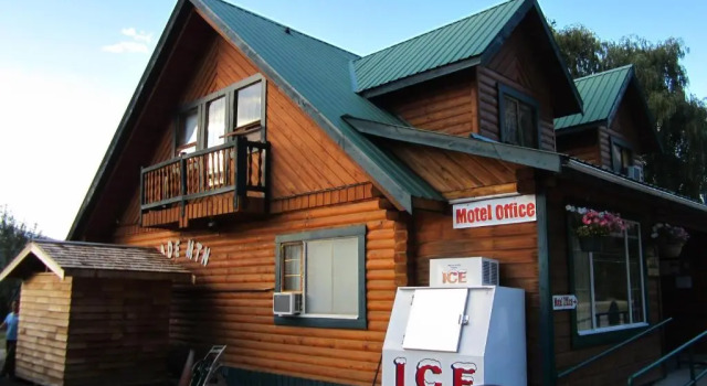 Jade Mountain Motel, Réserver Motel Chase Sun Peaks