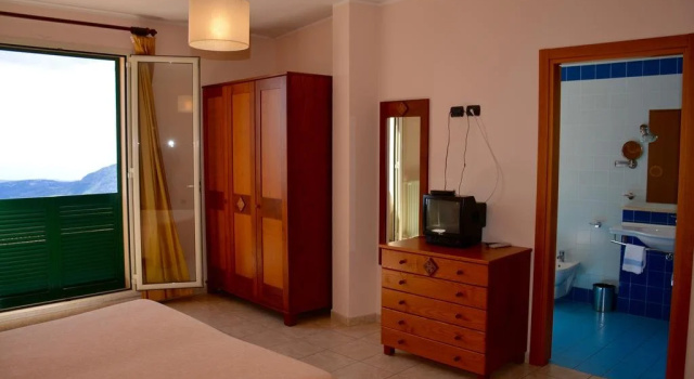 Villa Selene, Book Villa Villaer i Ogliastra, Villa