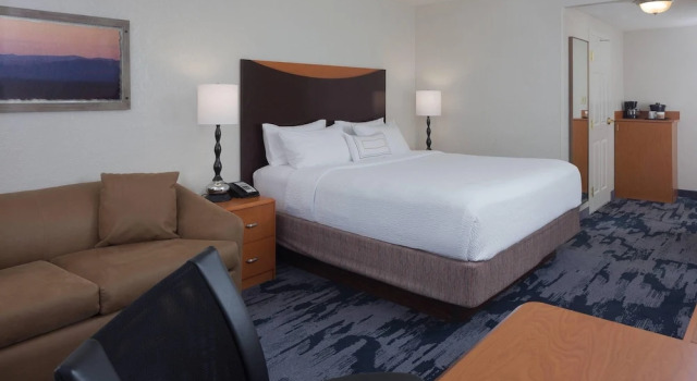 Двухместный номер Standard Fairfield Inn & Suites Orlando Lake Buena Vista