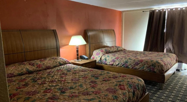 Real Value Inn, Prenota Hotel Hotel a Tennessee con parcheggio, Parcheggio