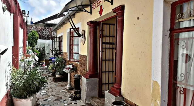 Valley Center Guest House, Boek Pension Johannesburg Gauteng
