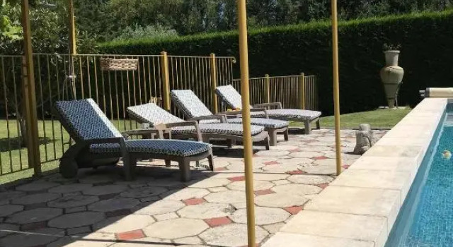 Gîte Les "FERRAGES", Rezerwuj Hotel Noves Carros