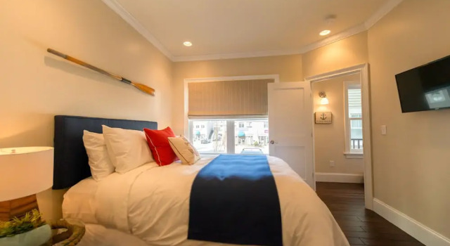 Апартаменты Luxury с 3 комнатами The Newport Lofts - 543 Thames Street