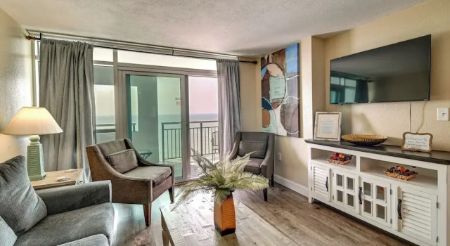 Oceanfront Myrtle Beach Condo w/ Pools & Hot Tubs, Забронировать Апартаменты/квартира Апартаменты Южной Каролины, Апартаменты/квартира