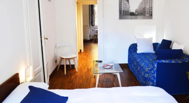 Полулюкс Room Inn