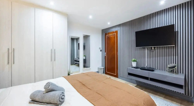 Коттедж 3 Bedroom Apartment by River Thames