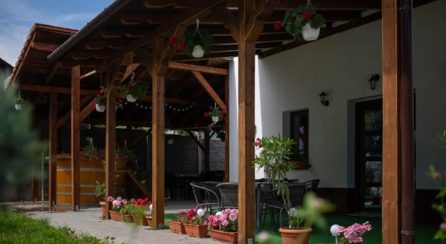 VilaFrancisca10, Varaa Hotelli Alba Iulia 
