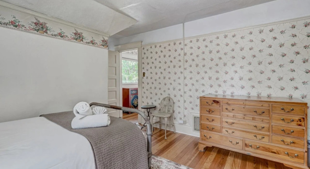 Vintage Retreat