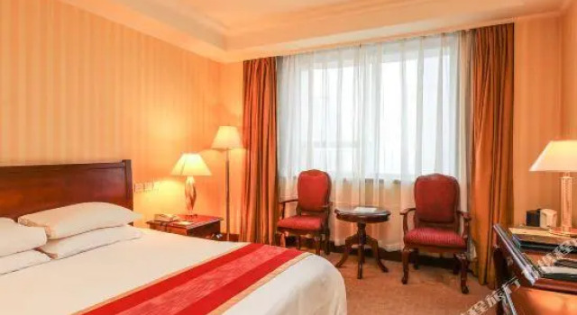 Люкс Superior Binjiang International Hotel