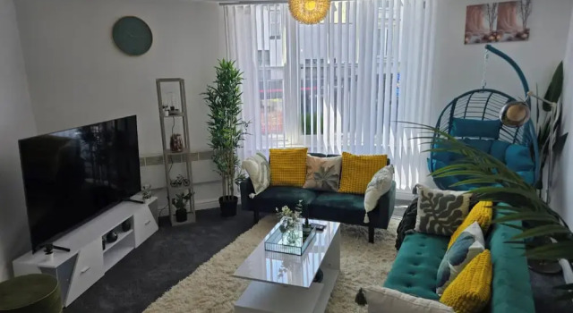 Glams Cozy City Apartment in Wolverhampton, Забронировать Апартаменты/квартира Апартаменты Вулвергемптона, рядом с Wolverhampton City Council, Апартаменты/квартира