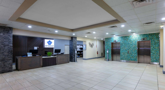 Wyndham Corpus Christi Resort North Padre Island, Забронировать Курортный отель Отели Острова Падре с парковкой, Парковка