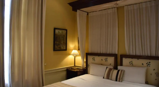 Двухместный номер Superior The Cranley Hotel