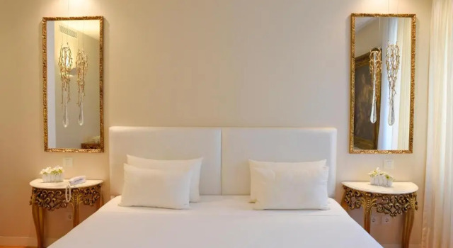 Двухместный люкс Deluxe Sundial Gardens & Suites