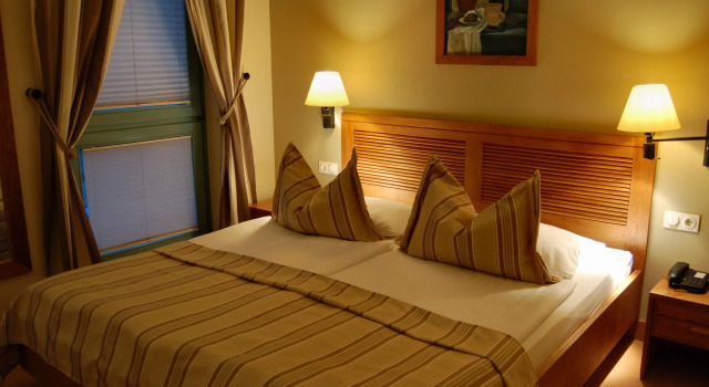 Albergo Hotel Berlin, Book Hotel Schönefeld Brandenburg
