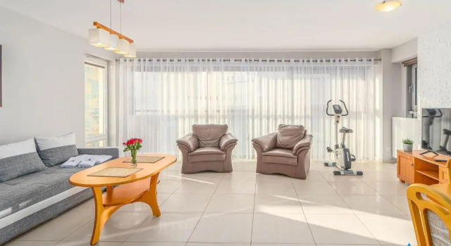 3L Apartments Aquarius