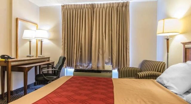 Двухместный номер Standard Цокольный этаж Econo Lodge