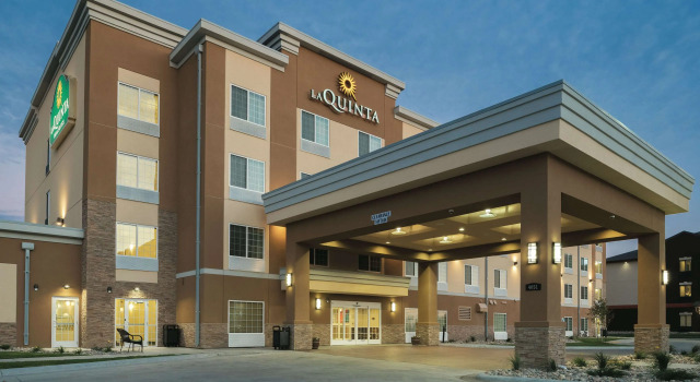 La Quinta by Wyndham Grand Forks, Забронировать Отель Отели и гостиницы Гранд-Форкс, рядом с Splasher's of the South Seas, Отель