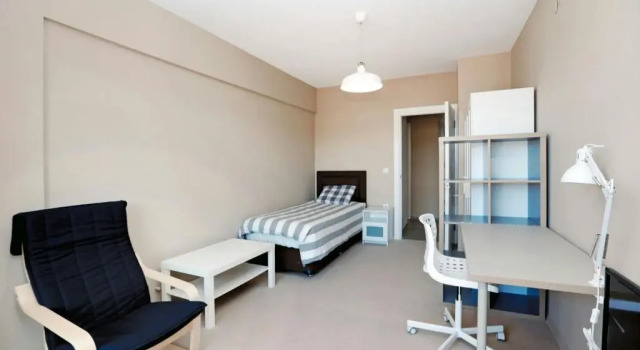 Номер Standard Private room in a two bedroom apartment