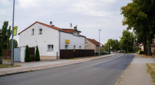 Pension SXF, Book Hotel Schönefeld Brandenburg
