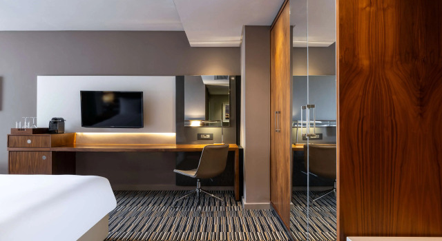 Полулюкс Radisson Blu Okoume Palace Hotel, Libreville