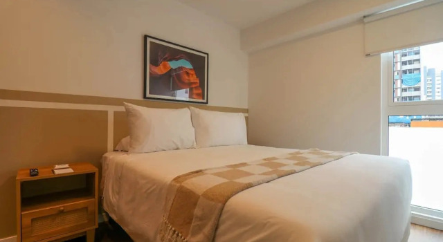 w Light-filled 2BR w Balcony in Miraflores, Book Apartment Lima Provincia de Lima