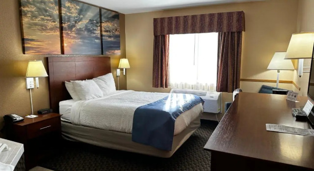 Люкс Days Inn by Wyndham Imlay City