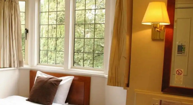 Одноместный номер Standard Farnham House Hotel