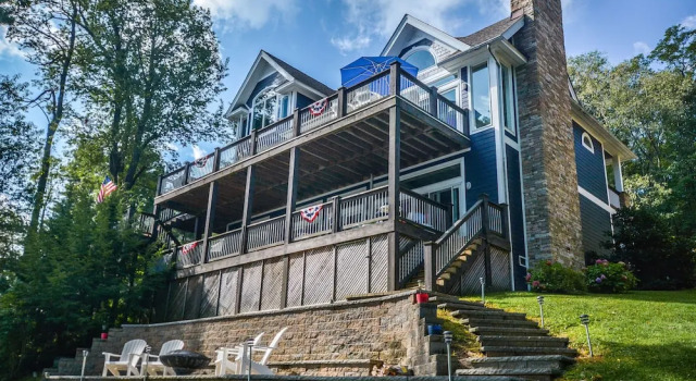 Jewel in Paradise 5 Bedroom House, Buchen Sie Ferienhaus Hotels in Maryland mit Parkplatz, Parkplätze