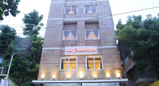 La Cresta Inn, Prenota Hotel Calcutta 