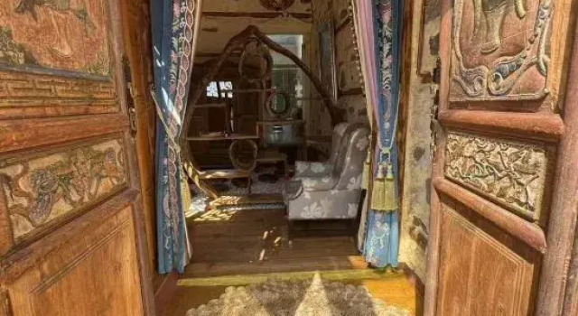 Люкс с балконом Fan Gu Sacred Art Palace