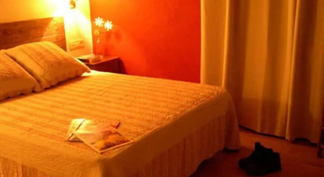 Mas La Serra, Book Hotel Hoteller i Osona med parkering, Parkering
