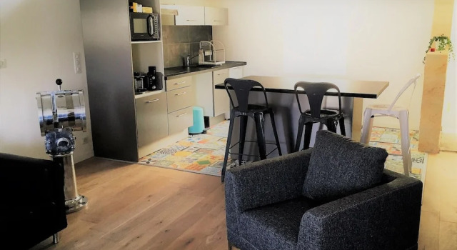 Loft de la Bourse Apartment 1, Забронировать Апартаменты/квартира Апартаменты Бордо, рядом с University of Bordeaux - Bastide Campus, Апартаменты/квартира