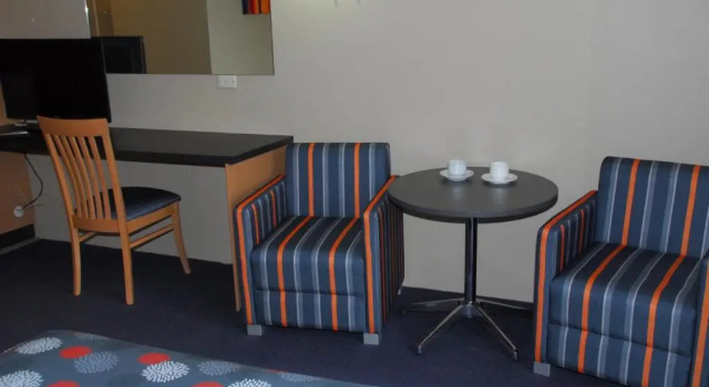 Трёхместный номер Standard Southend Hotel