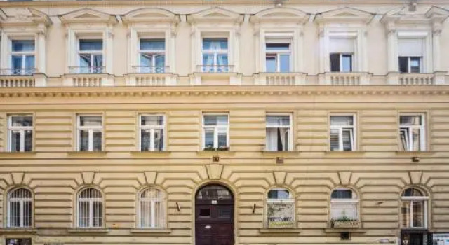 NyÁr Centre Entire Home, Забронировать Отель Будапешт 