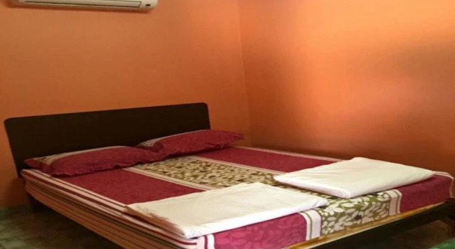 Ruenmai Homestay, Забронировать Отель Нанг-Ронг Buriram Province