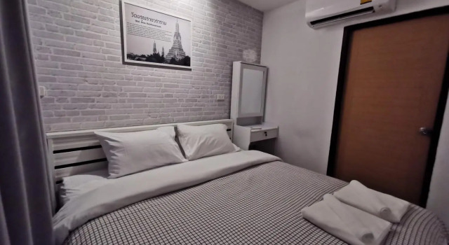 Двухместный номер Economy White House Hostel