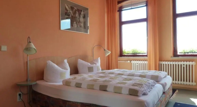 Waldhaus Colditz Garni, Book Hotel Hoteller i Sachsen med parkering, Parkering