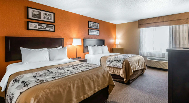 Четырёхместный номер Standard Sleep Inn & Suites Ocala