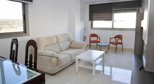 AT143 Nova Torredembarra, Varaa Hotelli Hotellit Tarragonès uima-altaalla, Uima-allas
