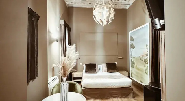 Camera Classica Residenza Sciarra B&B