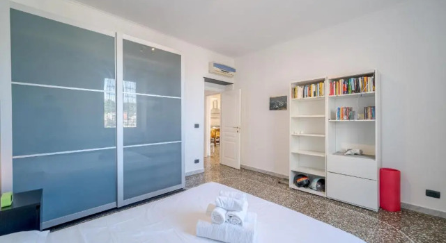 Borgoratti Cozy Flat with balcony, Забронировать Апартаменты/квартира Генуя Итальянская Ривьера